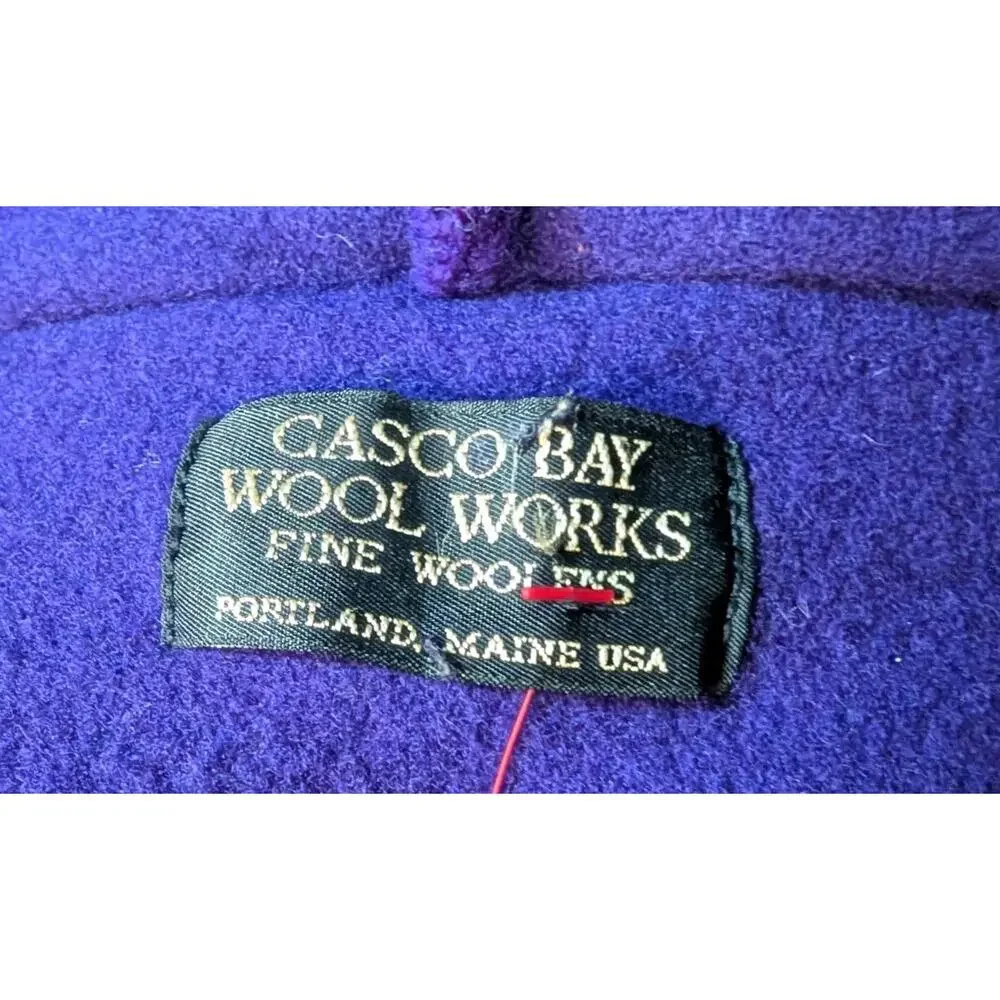 VTG Casco Bay Wool Works Hooded Cape Cloak Purple Fine Wool Filigree Clasp OS